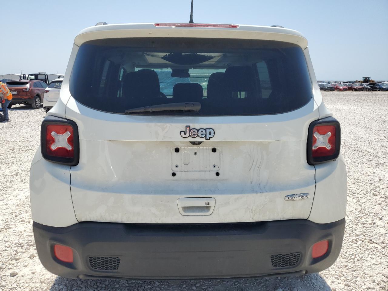 ZACCJABB7JPJ04301 2018 Jeep Renegade Latitude