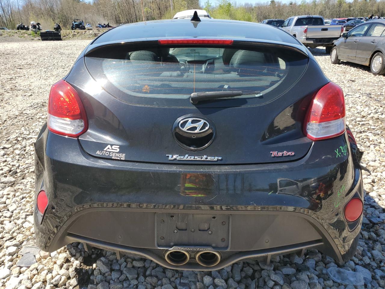 KMHTC6AE4GU281798 2016 Hyundai Veloster Turbo