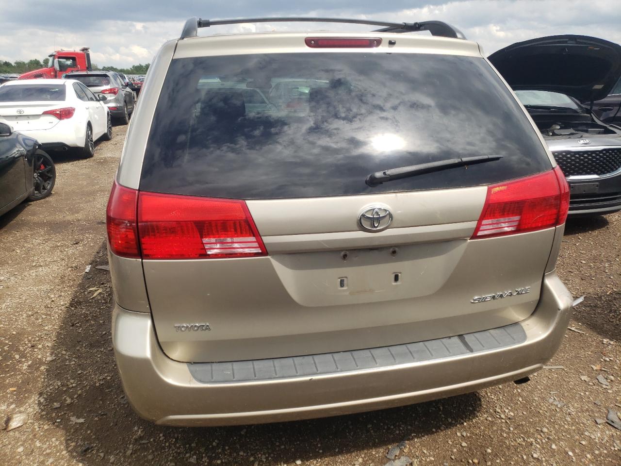 5TDZA22C94S032925 2004 Toyota Sienna Xle