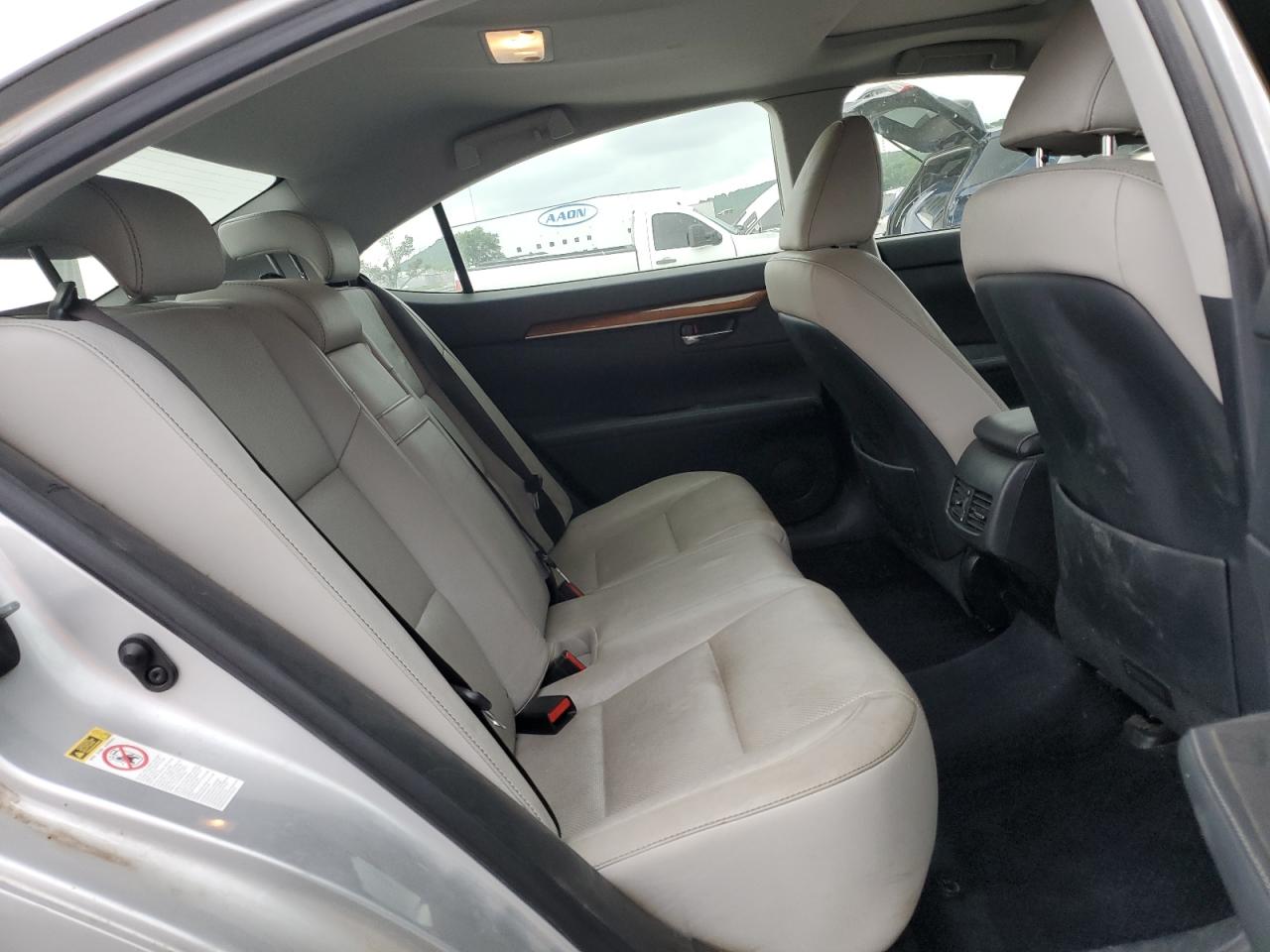 JTHBW1GGXE2064055 2014 Lexus Es 300H