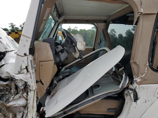 2000 Jeep Wrangler / Tj Sahara VIN: 1J4FA59S0YP744297 Lot: 56334444