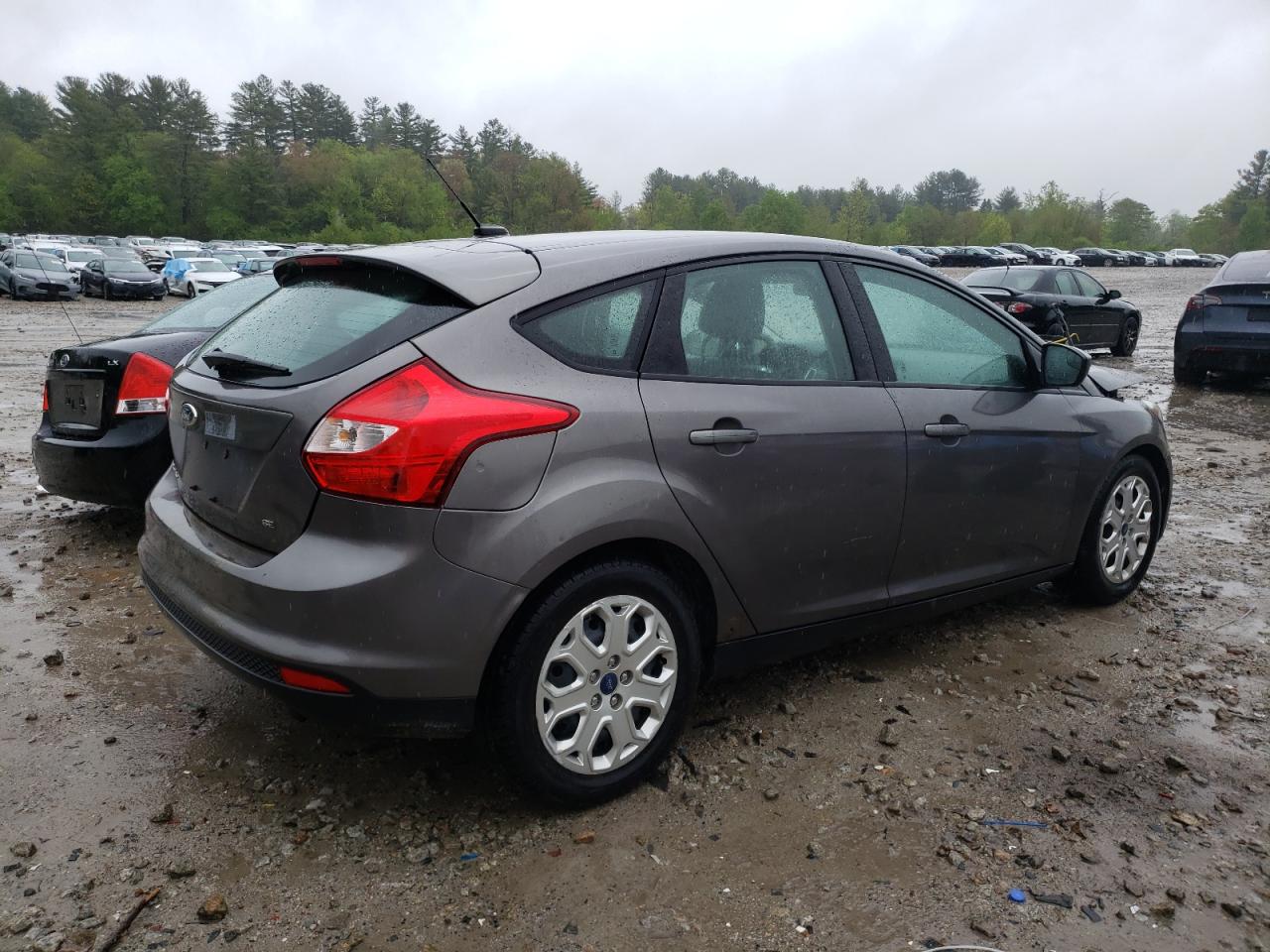 1FAHP3K23CL264627 2012 Ford Focus Se