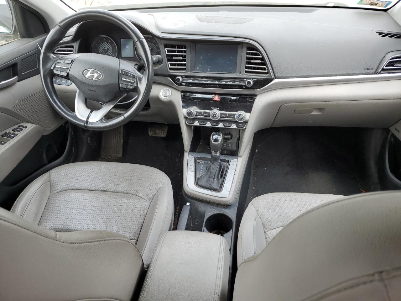 5NPD84LF2KH418597 2019 Hyundai Elantra Sel