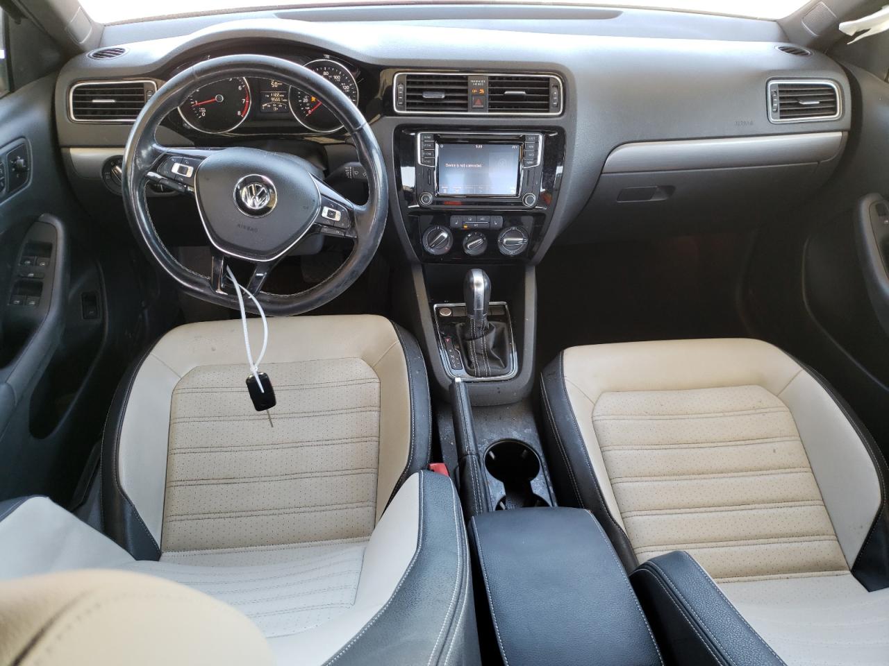 3VWD17AJ9GM237816 2016 Volkswagen Jetta Sport