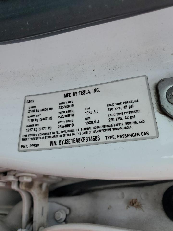 5YJ3E1EA8KF314683 2019 Tesla Model 3