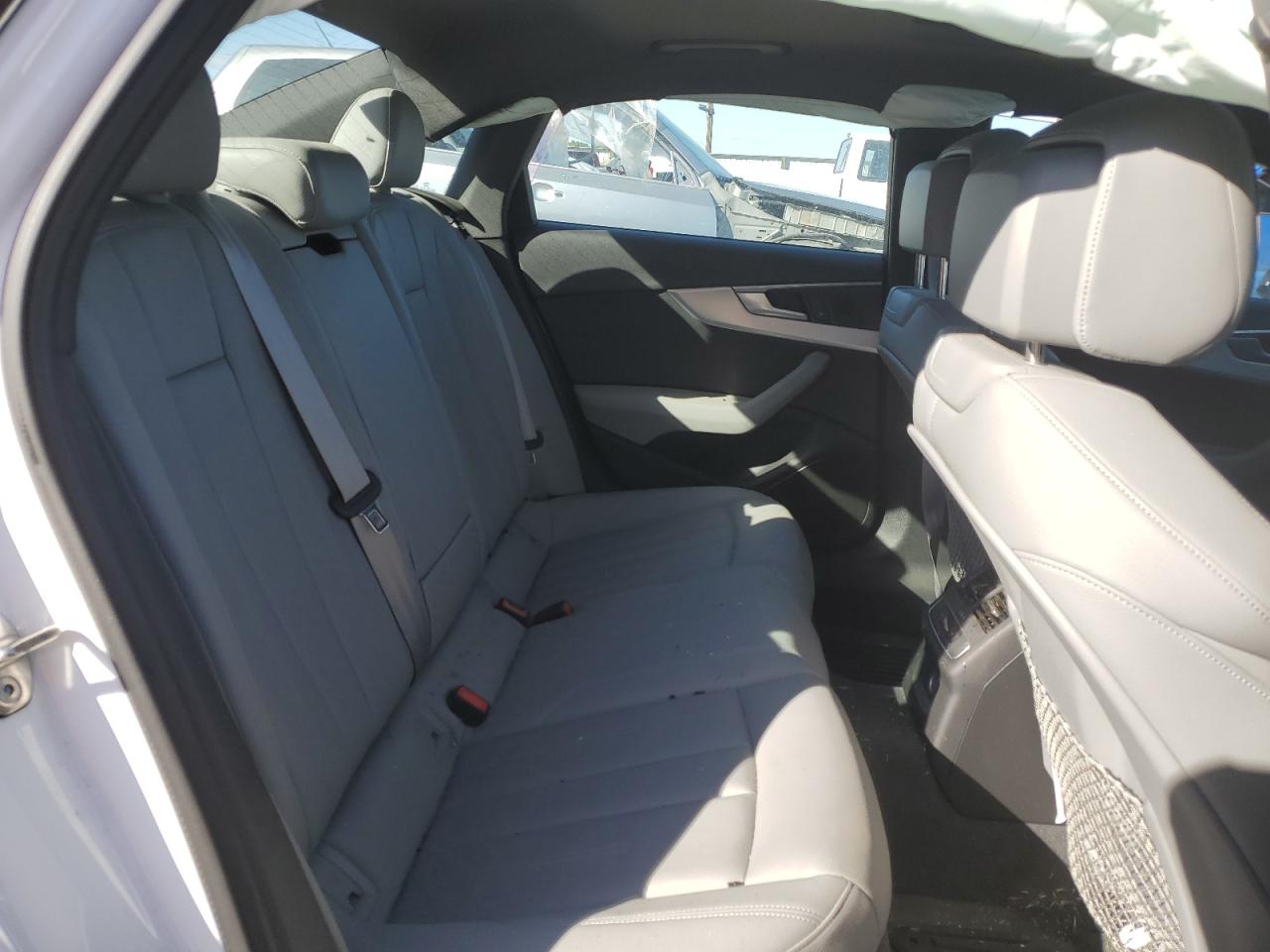 WAUGMAF44HN049944 2017 Audi A4 Ultra Premium