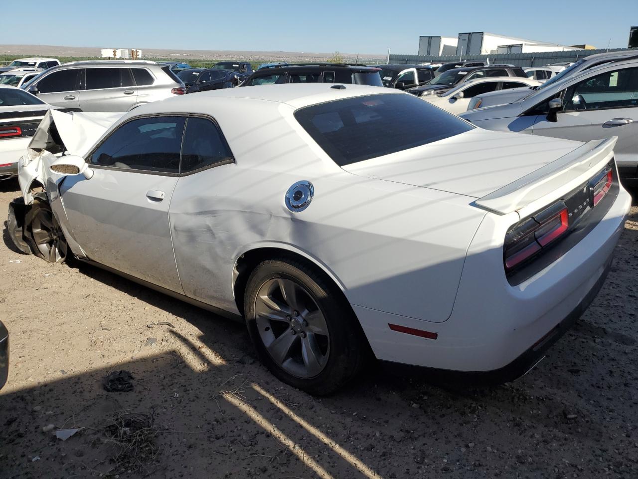 2C3CDZAG0KH748008 2019 Dodge Challenger Sxt