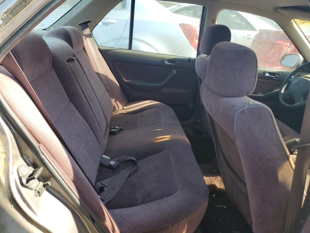 JHMCB7650NC045298 1992 Honda Accord Lx