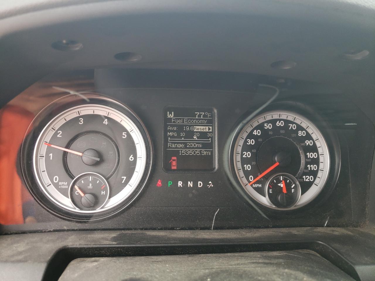 1C6RR6GG6FS607415 2015 Ram 1500 Slt