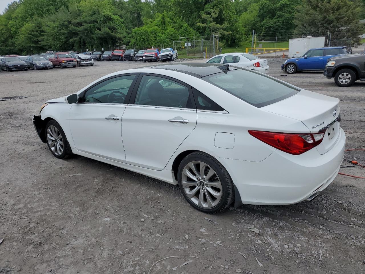 5NPEC4AB7CH409589 2012 Hyundai Sonata Se