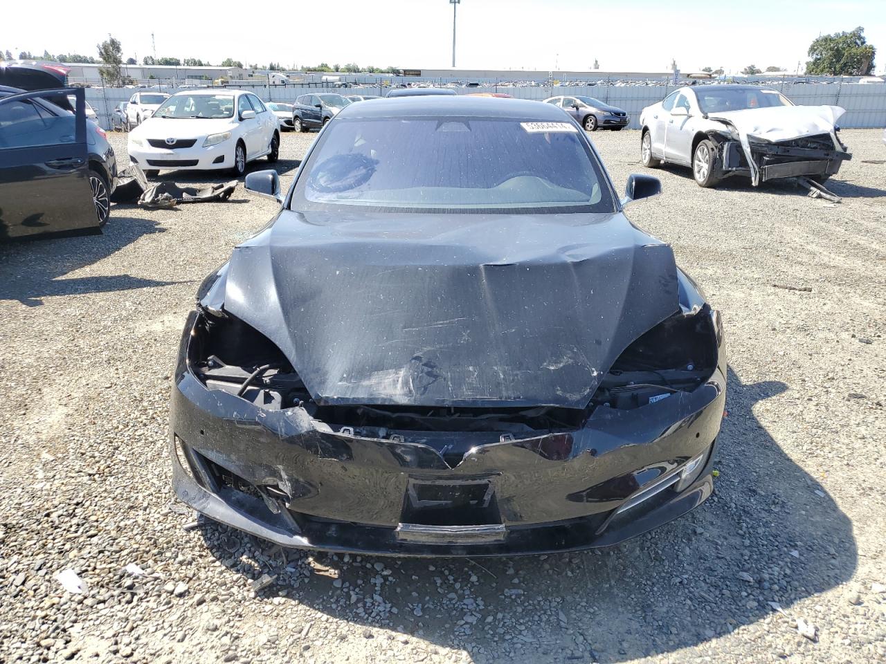 5YJSA1E12HF228477 2017 Tesla Model S