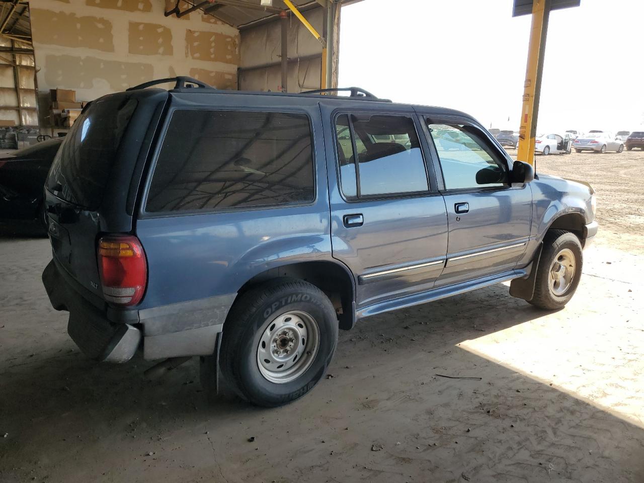 1FMZU34E2XZB81672 1999 Ford Explorer