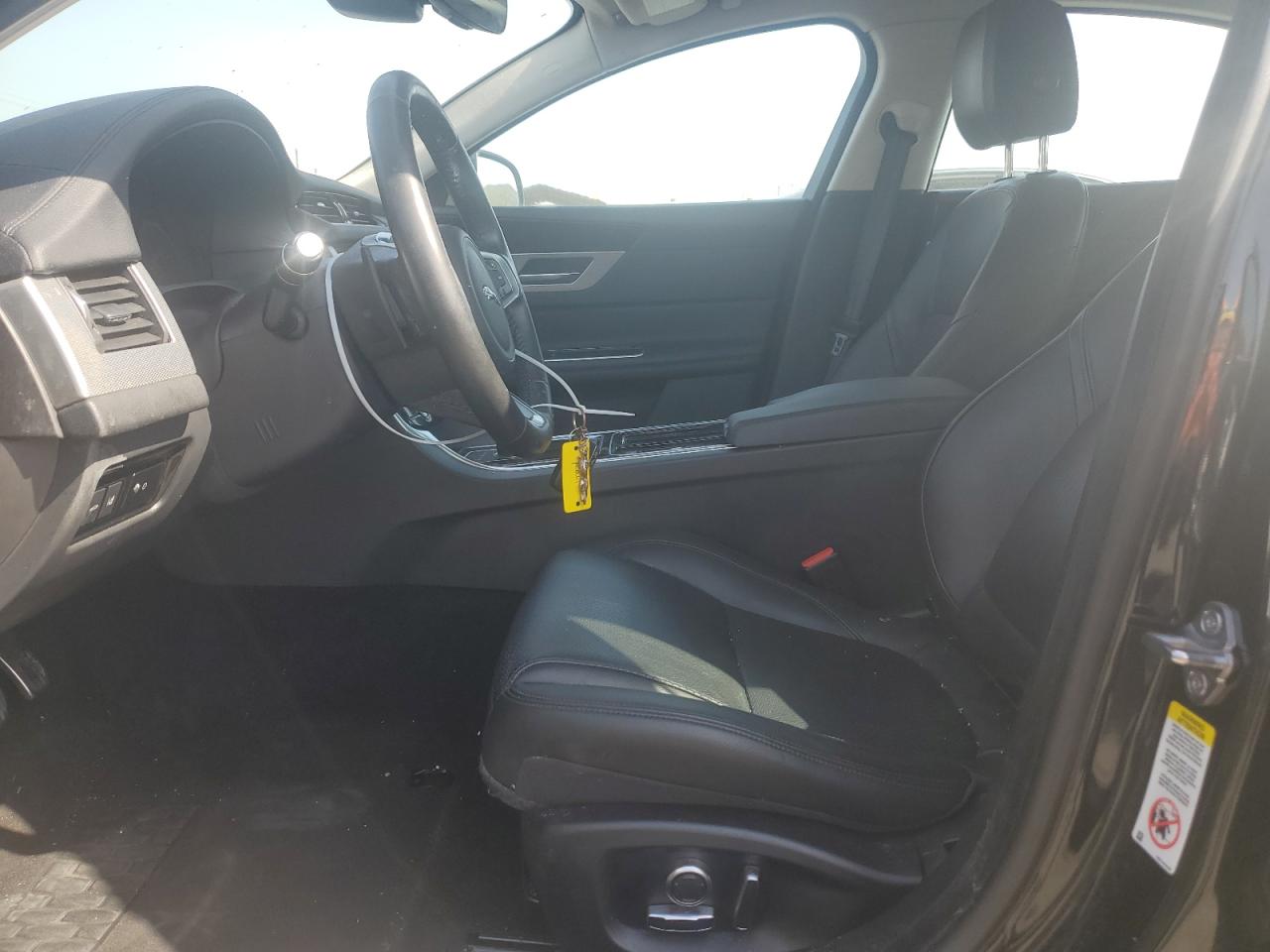 SAJBE4GX7LCY83474 2020 Jaguar Xf Prestige