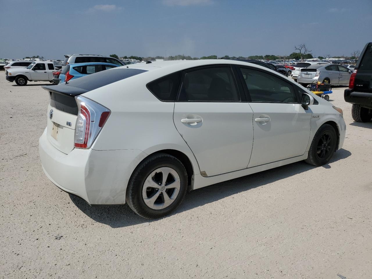 JTDKN3DU8D1645066 2013 Toyota Prius