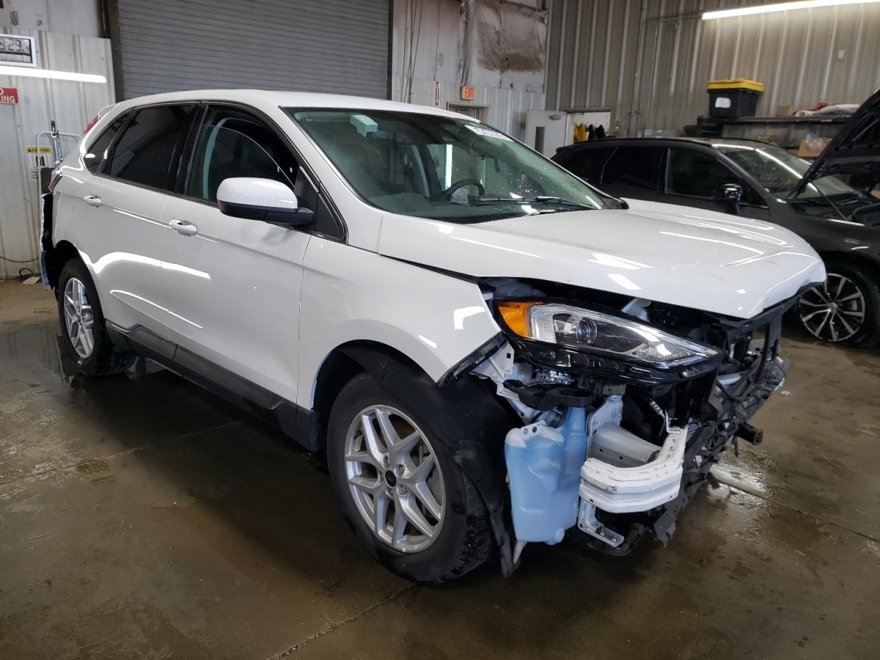 Lot #2744220471 2023 FORD EDGE SEL