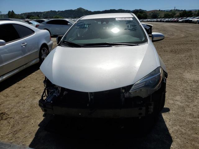 2018 Toyota Corolla L VIN: 2T1BURHE0JC991824 Lot: 54054014