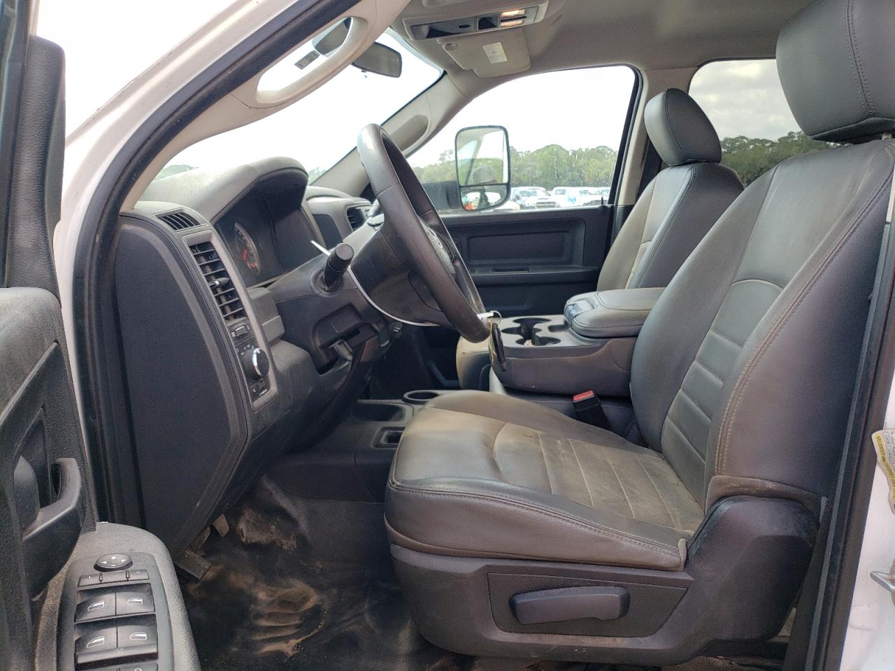 3C7WRNFL2JG233585 2018 Ram 5500