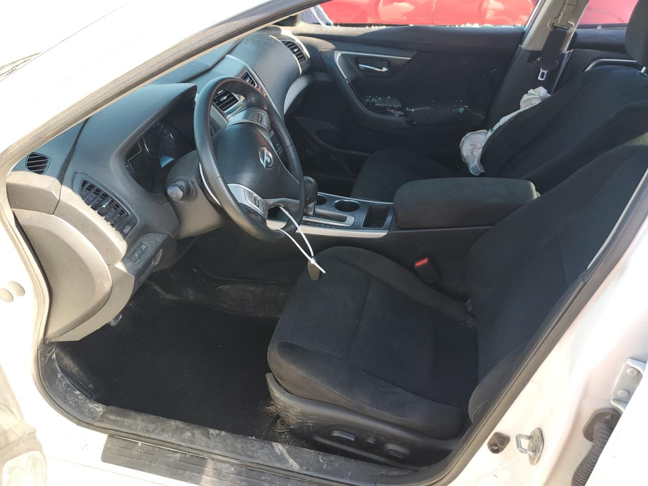 2015 Nissan Altima 2.5 vin: 1N4AL3AP8FC197439