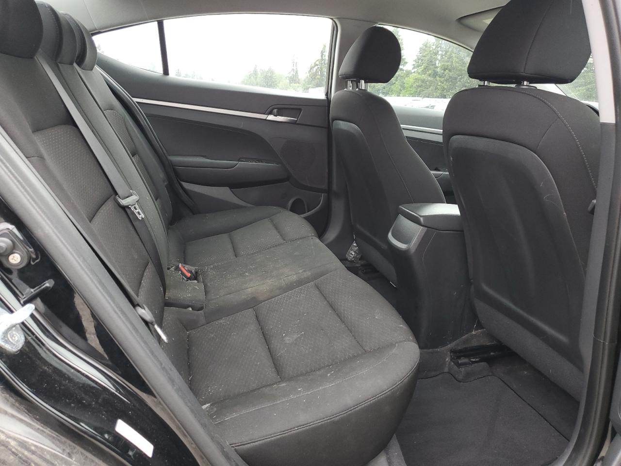 KMHD74LF0KU865594 2019 Hyundai Elantra Se