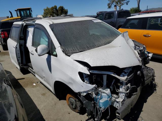 2015 TOYOTA SIENNA SPO - 5TDXK3DC4FS550032