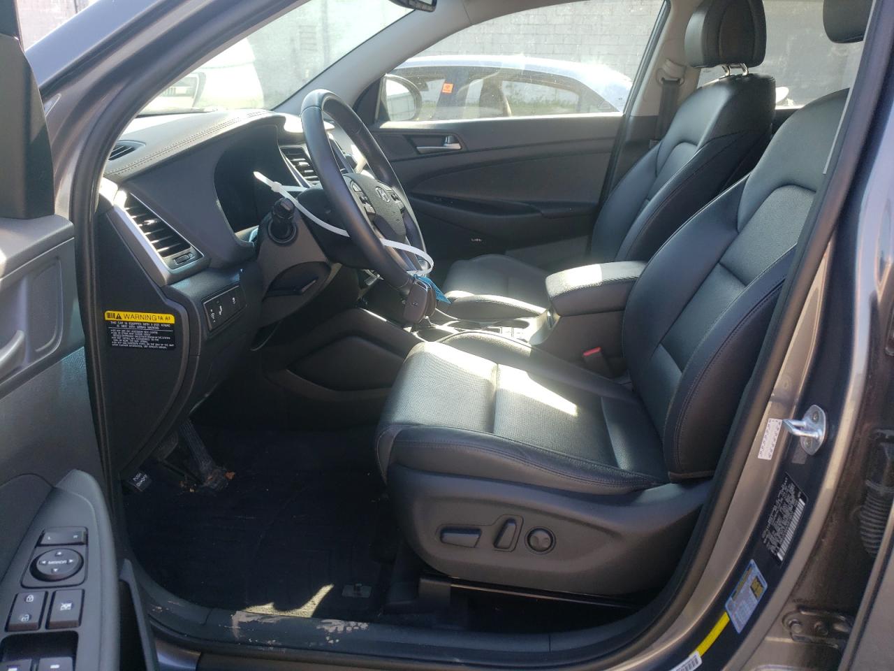 KM8J3CA4XJU619872 2018 Hyundai Tucson Sel