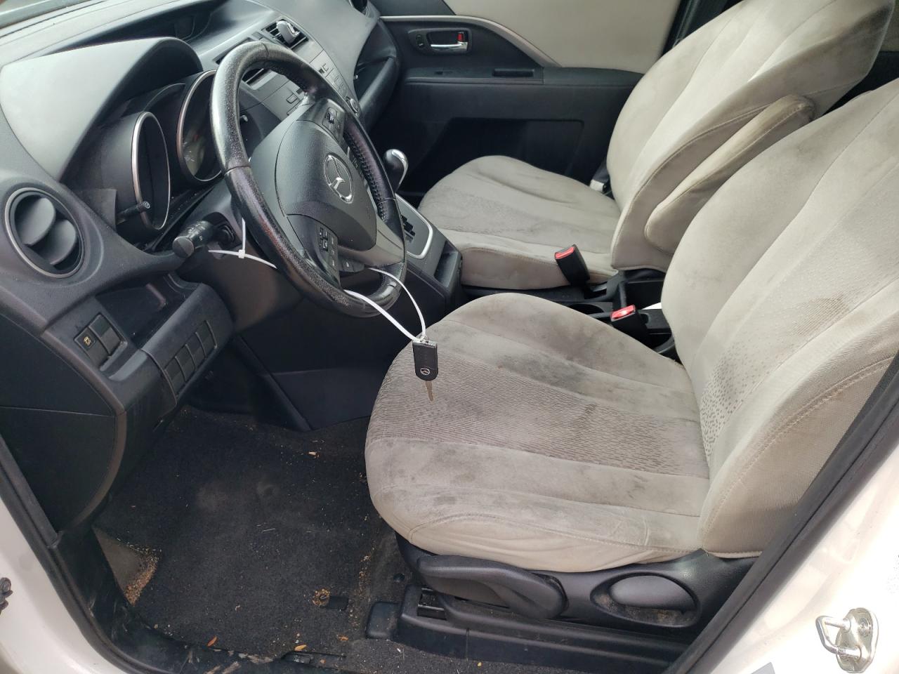 JM1CW2CL2C0106063 2012 Mazda 5