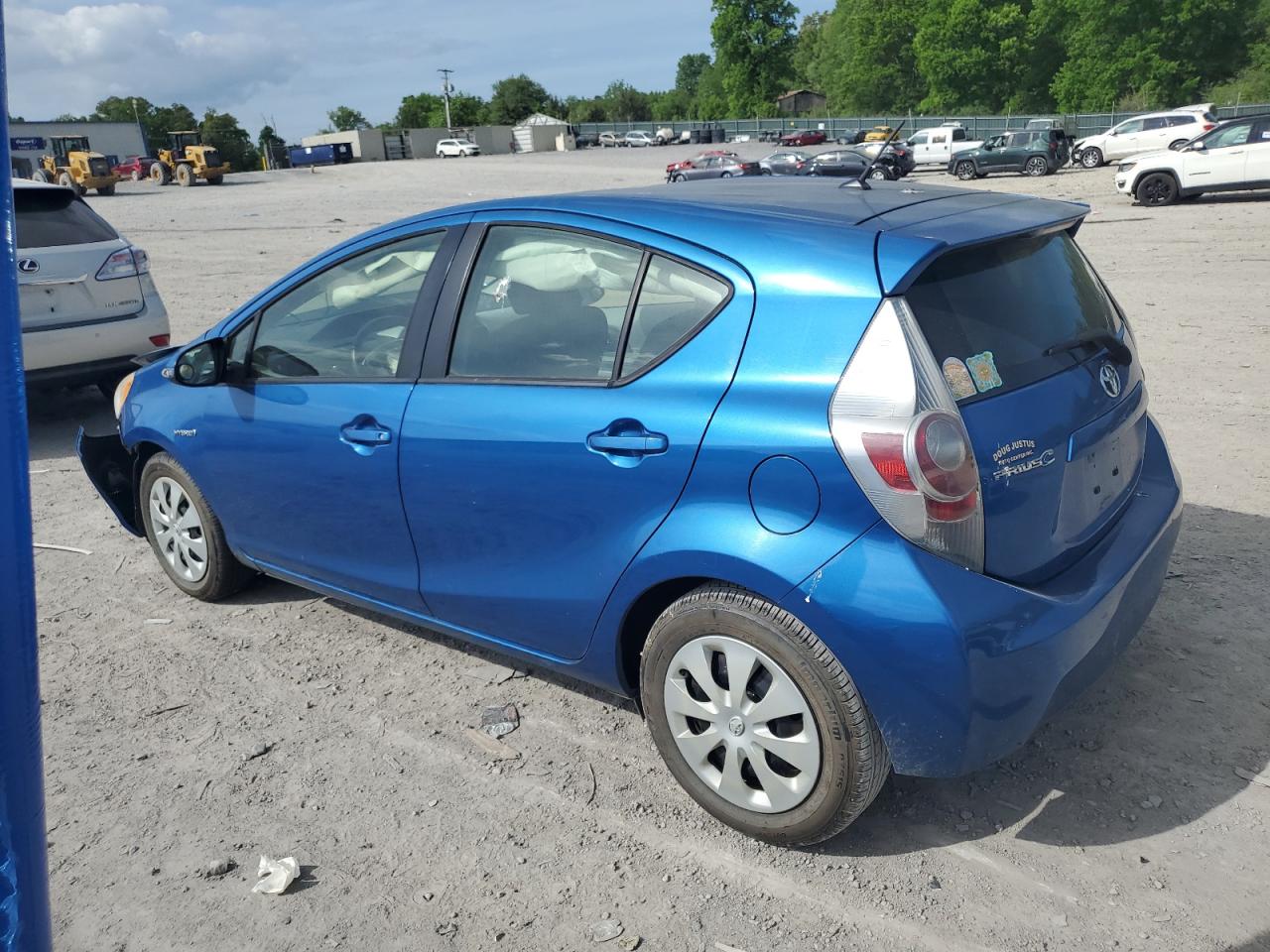 2012 Toyota Prius C vin: JTDKDTB34C1023026