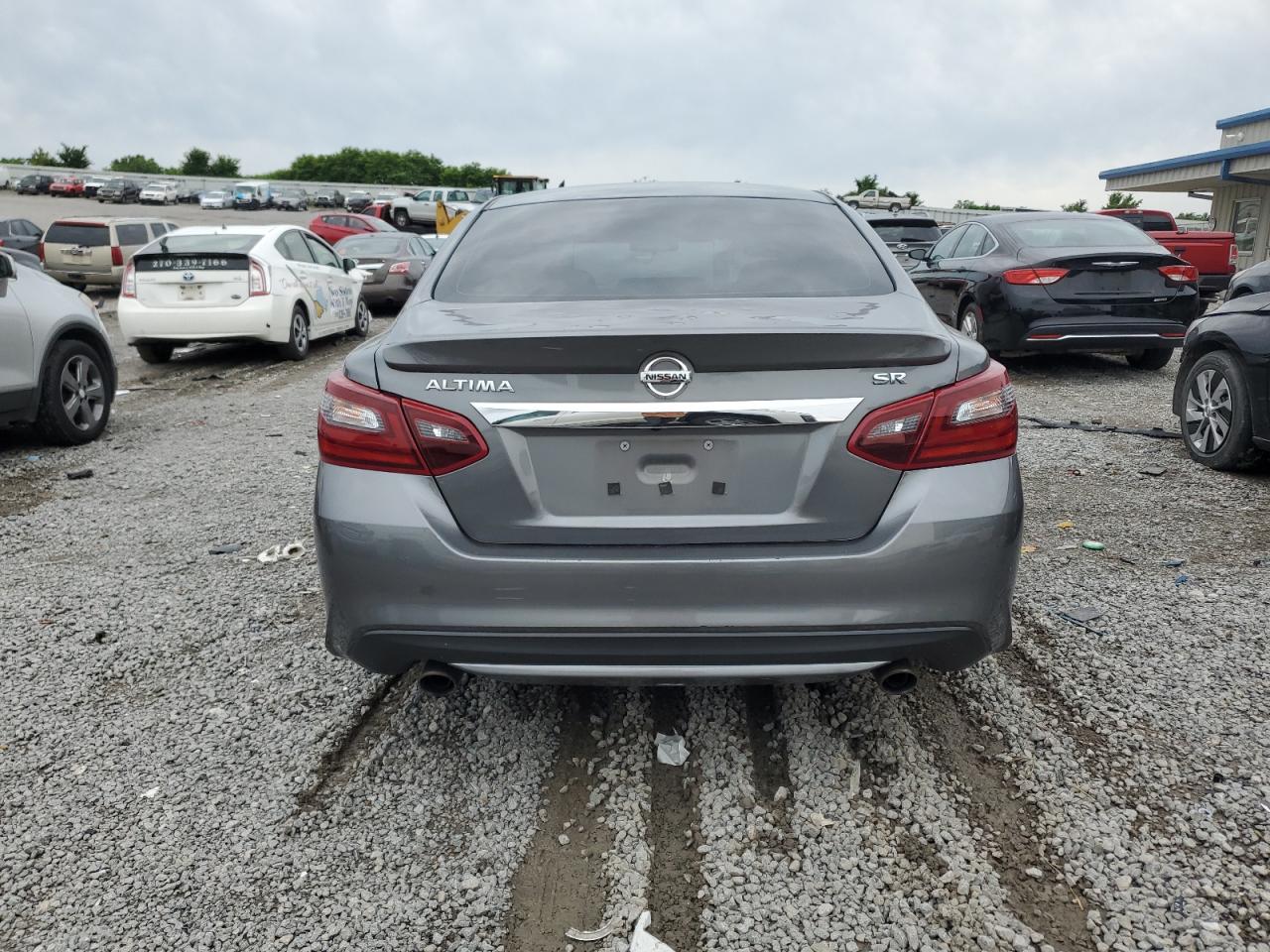 2017 Nissan Altima 2.5 vin: 1N4AL3AP0HN355067