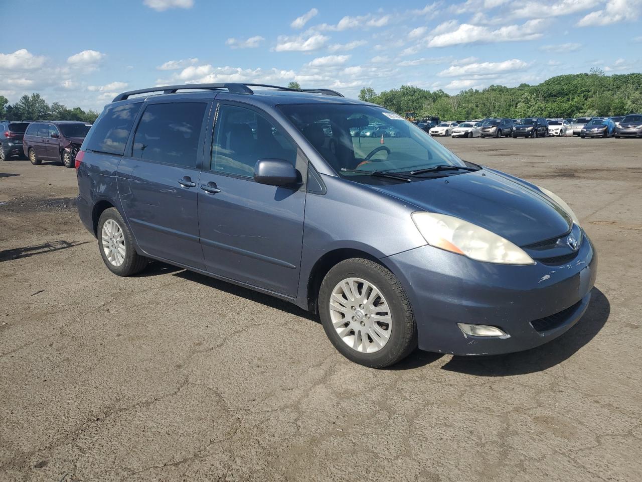 5TDZK22C58S210199 2008 Toyota Sienna Xle