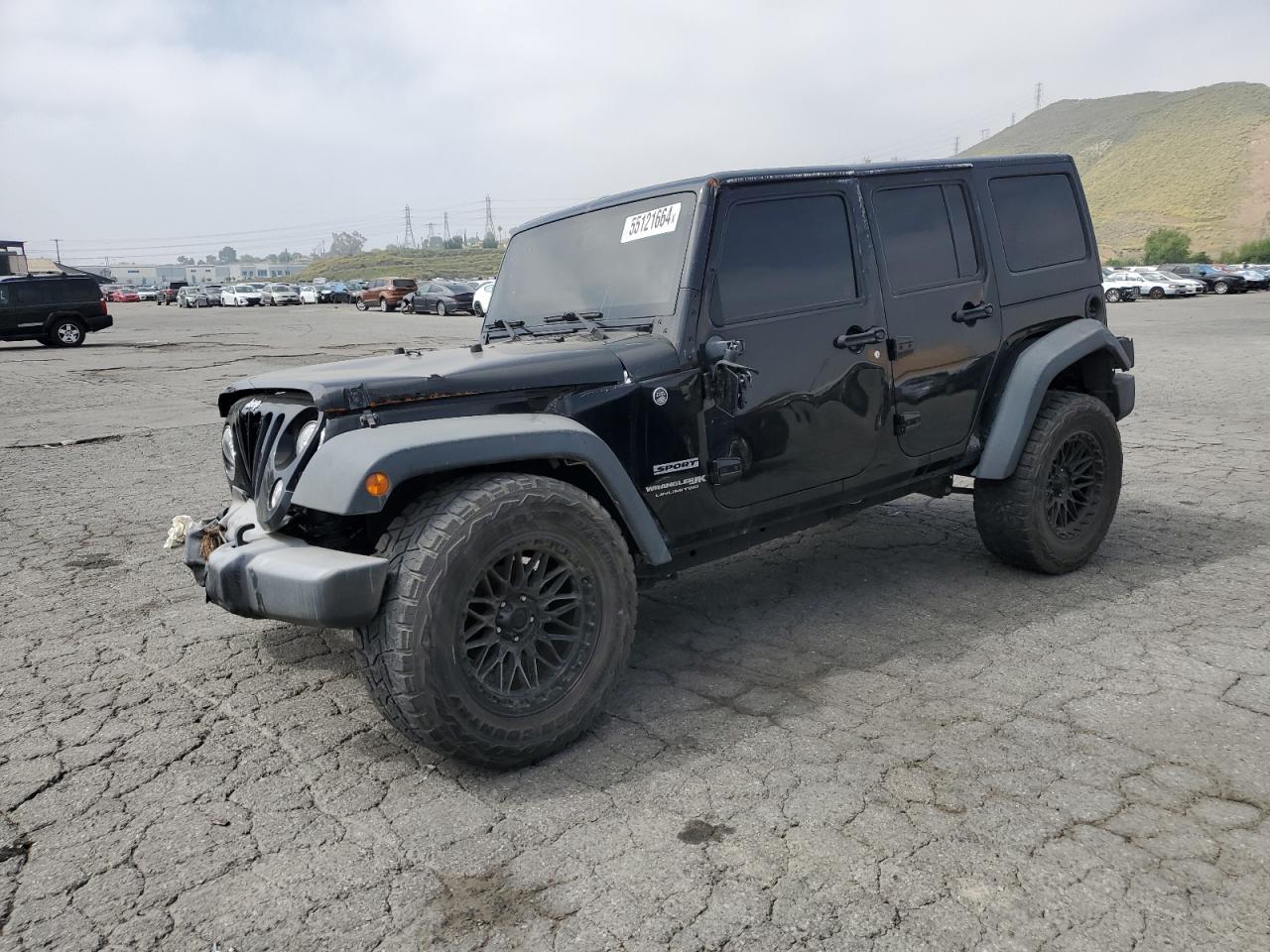 1C4BJWDG5JL815861 2018 Jeep Wrangler Unlimited Sport