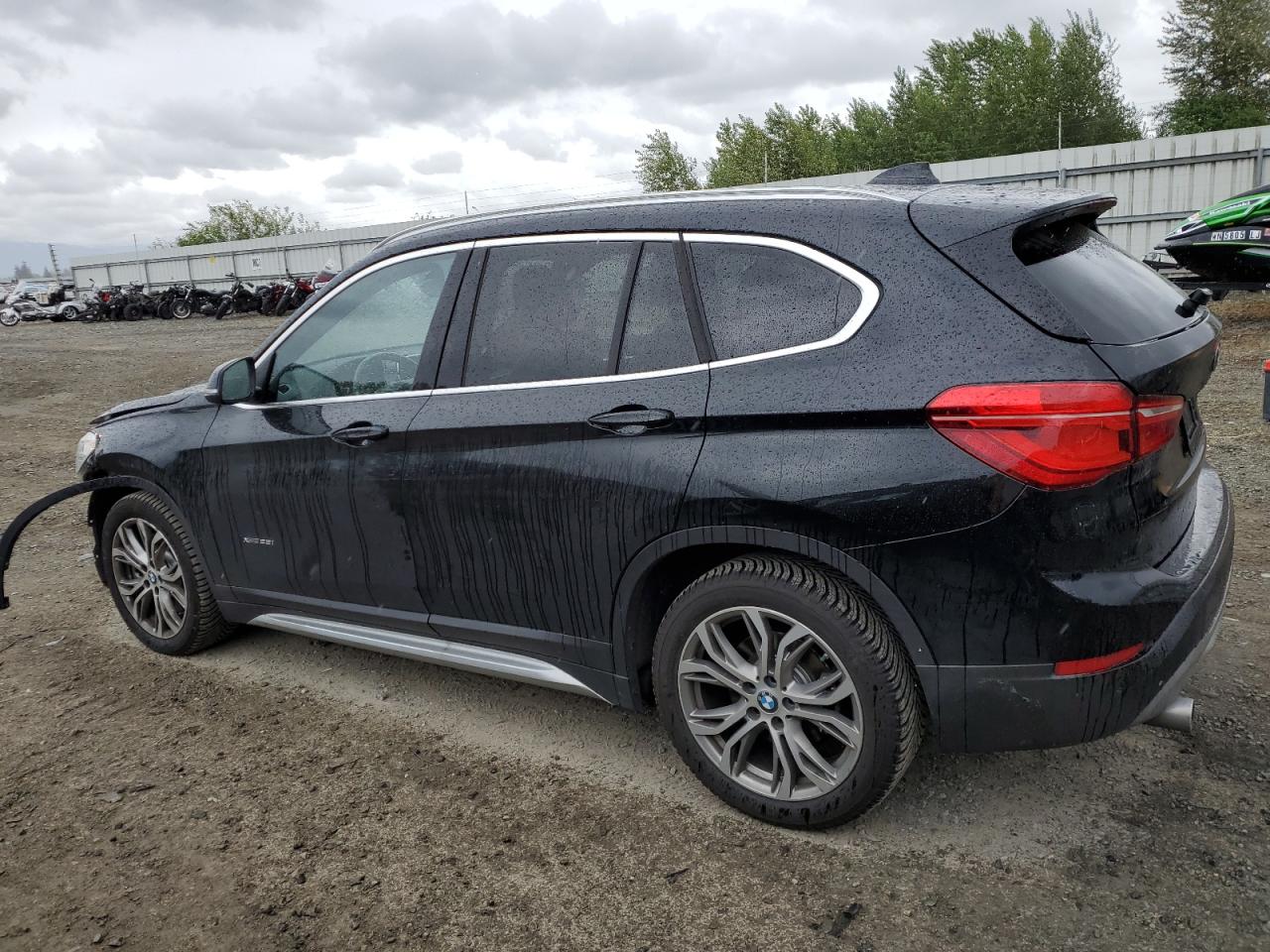 WBXHT3Z38H4A65438 2017 BMW X1 xDrive28I