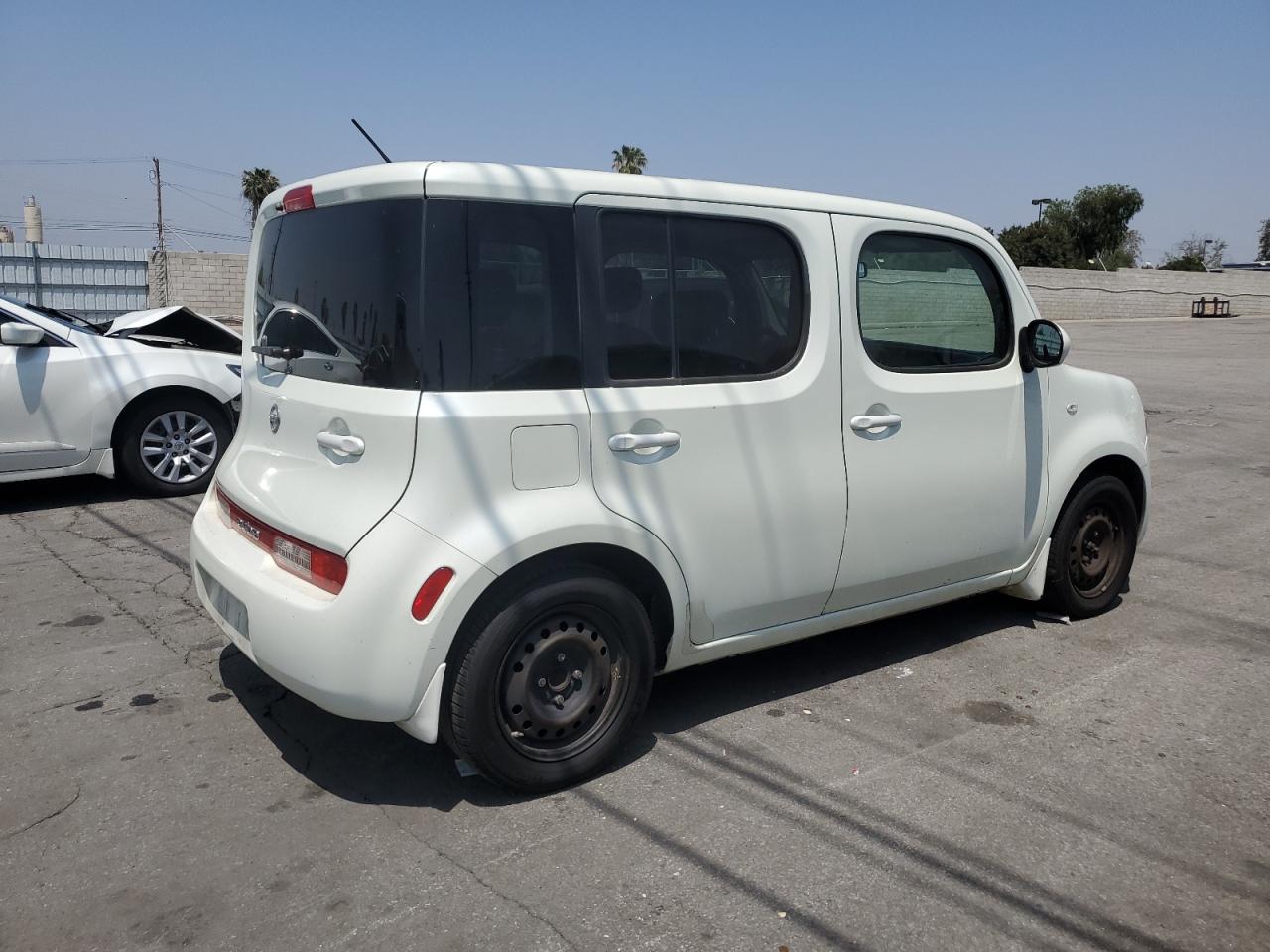 JN8AZ2KR5BT212996 2011 Nissan Cube Base