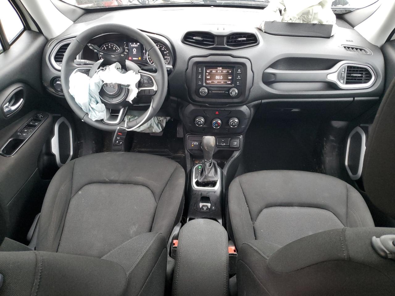 ZACCJBAB9JPJ33287 2018 Jeep Renegade Sport