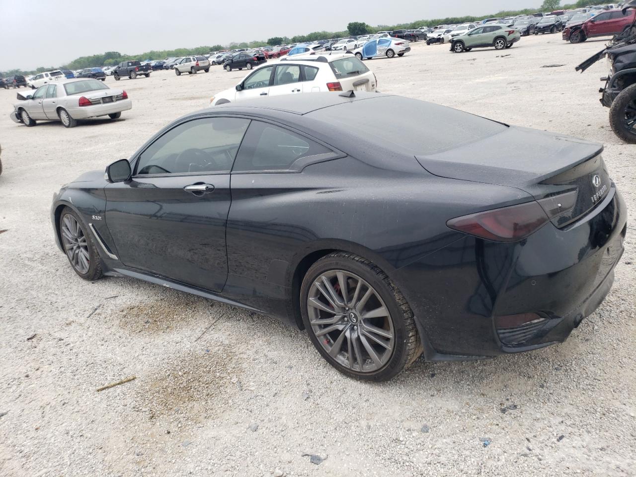 JN1FV7EK4HM611218 2017 Infiniti Q60 Red Sport 400