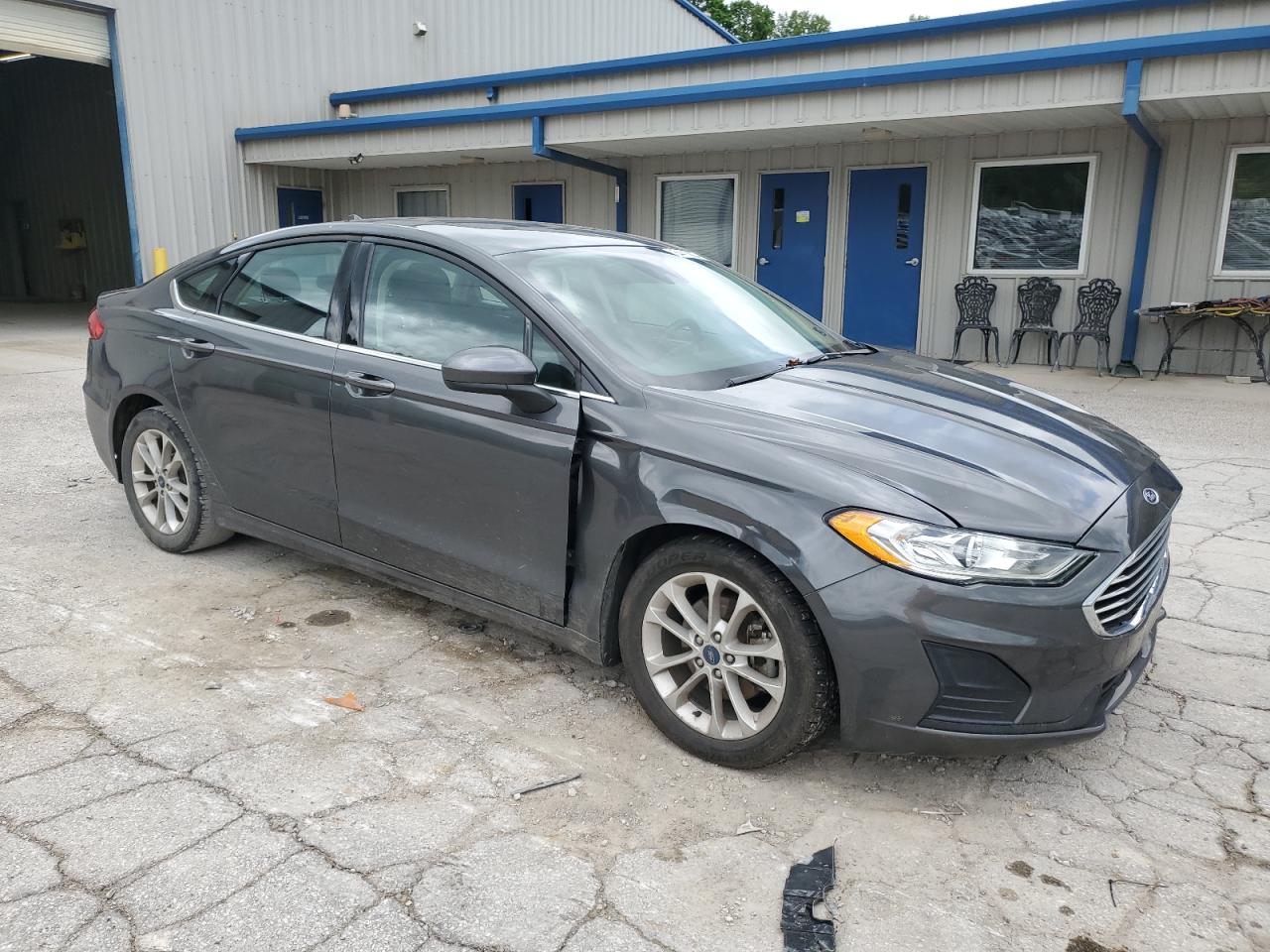 3FA6P0HD2LR107686 2020 Ford Fusion Se