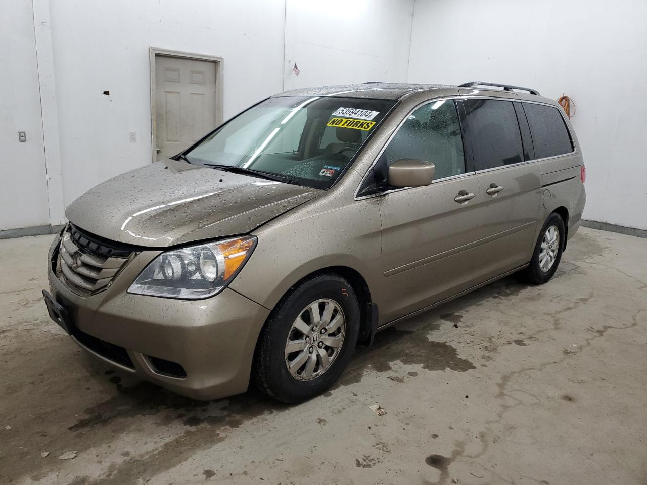 5FNRL3H62AB097097 2010 Honda Odyssey Exl