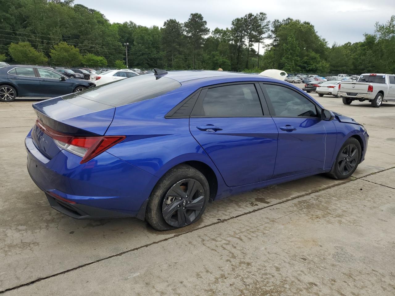 2023 Hyundai Elantra Sel vin: KMHLM4AG0PU577792