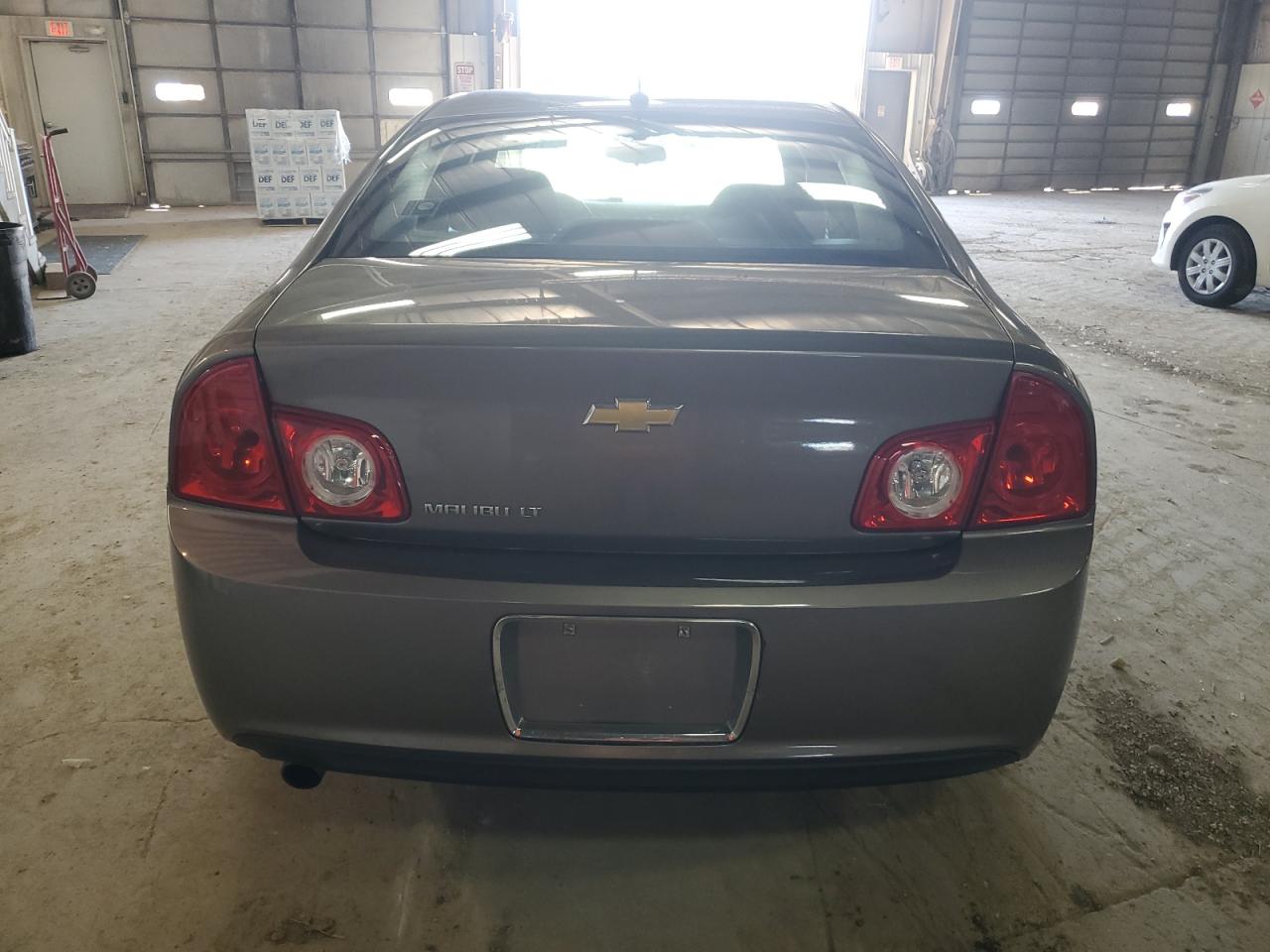 1G1ZC5EBXAF323081 2010 Chevrolet Malibu 1Lt