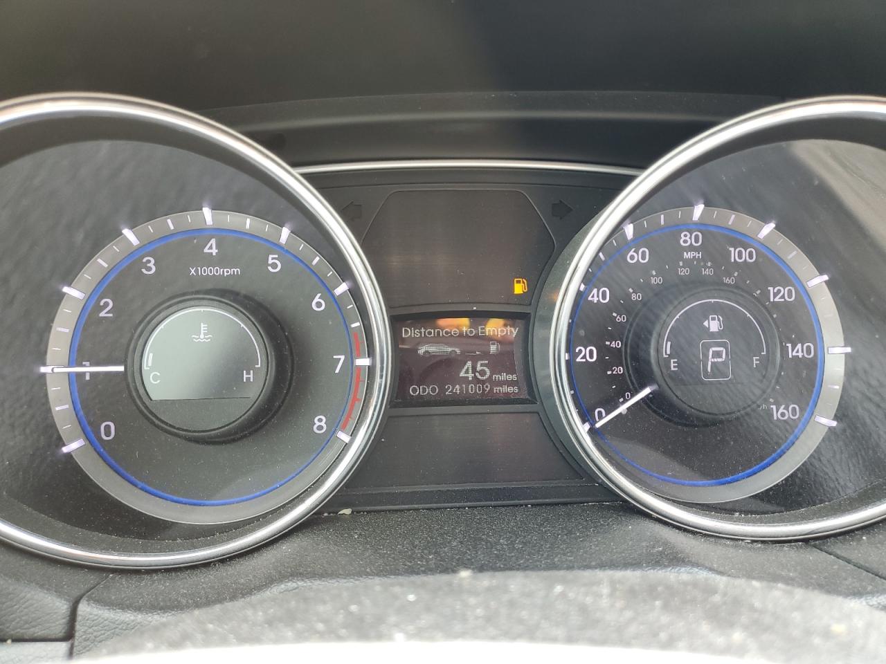 5NPEC4AB2DH715388 2013 Hyundai Sonata Se