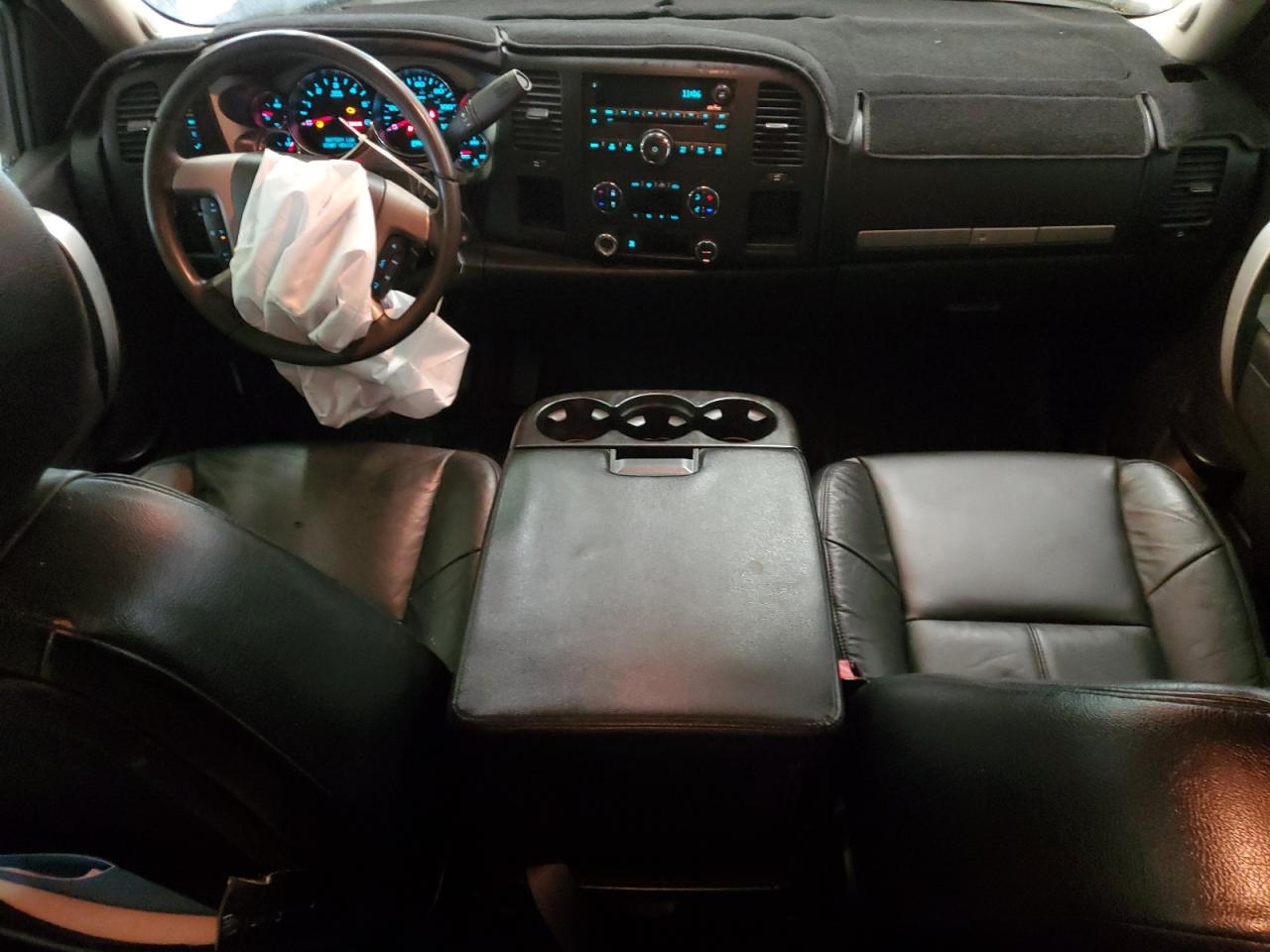 3GCPCSE0XBG209030 2011 Chevrolet Silverado C1500 Lt