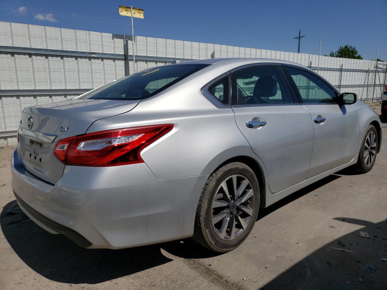 1N4AL3AP7HC208479 2017 Nissan Altima 2.5