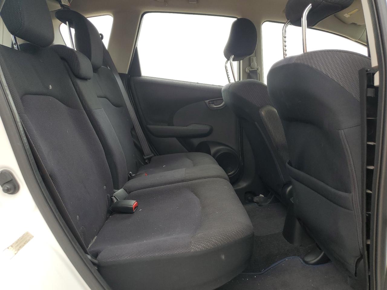 JHMGE8H52CC031251 2012 Honda Fit Sport