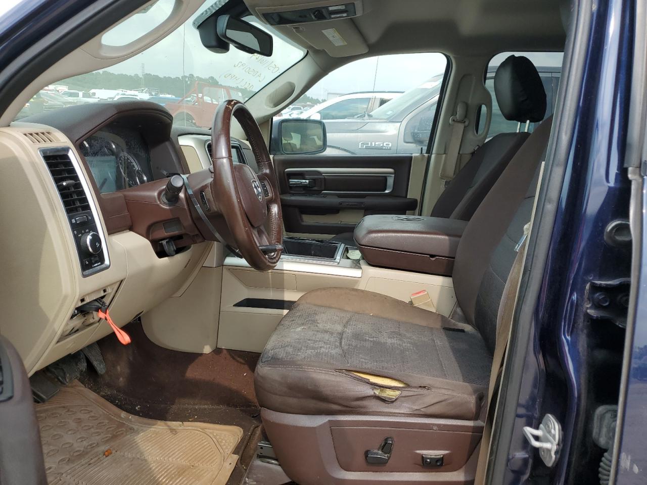 1C6RR6LT2ES456462 2014 Ram 1500 Slt