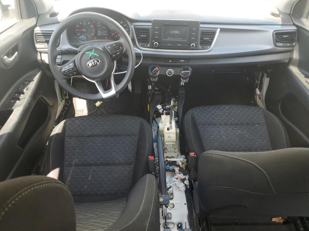 3KPA24AB9JE076797 2018 Kia Rio Lx