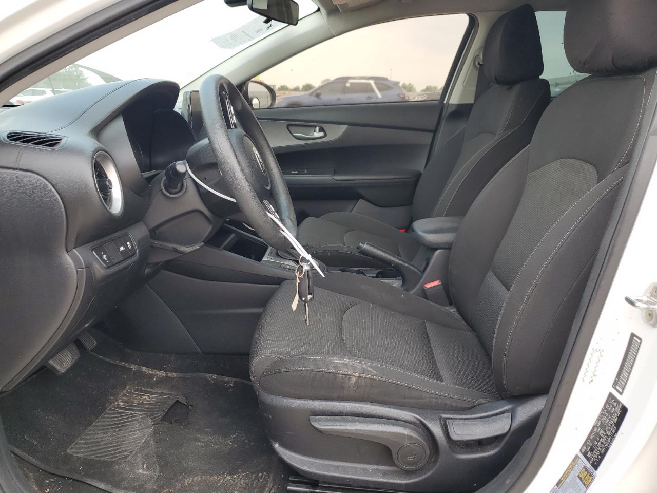 3KPF24AD9KE111816 2019 Kia Forte Fe