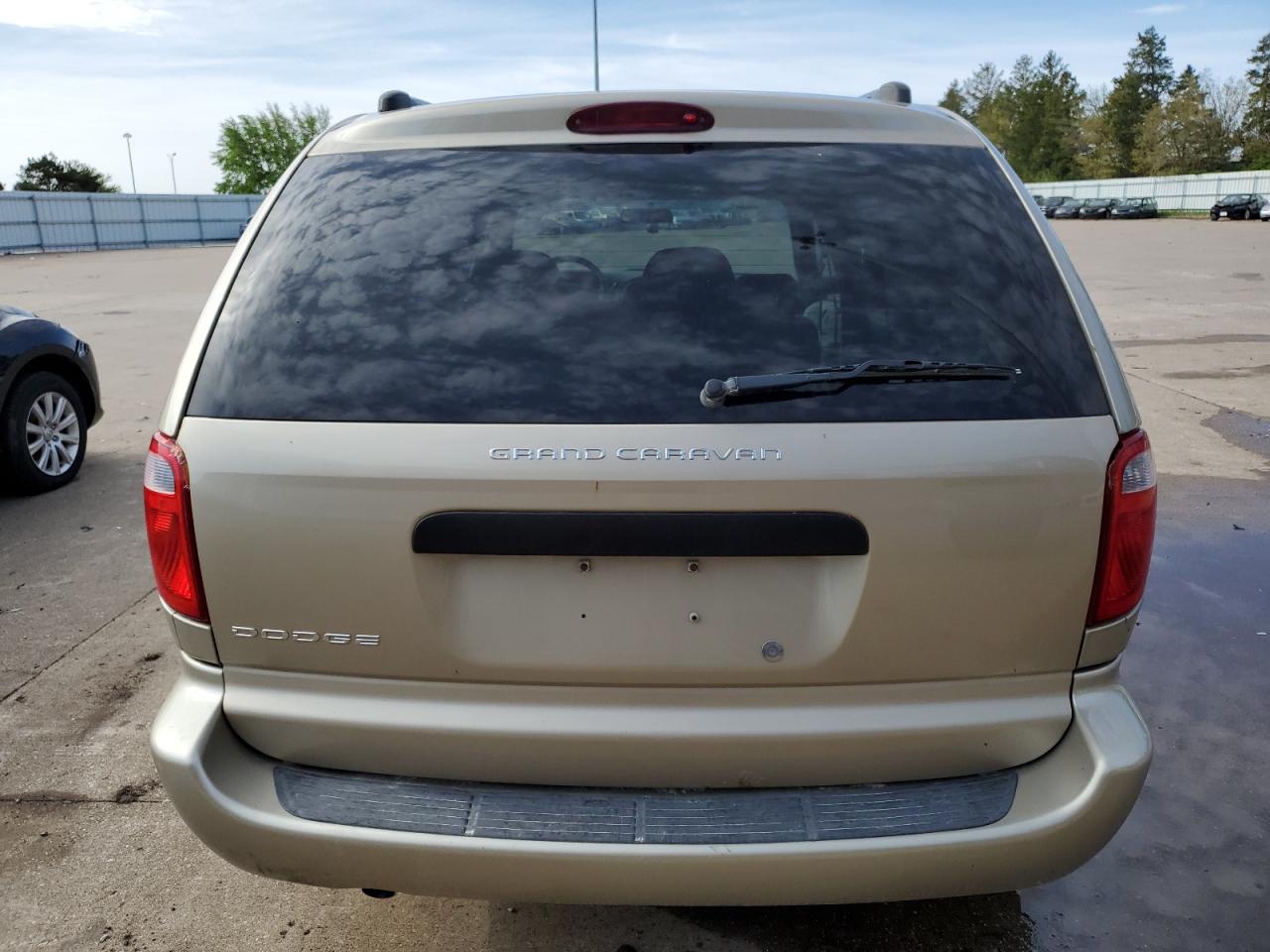 1D4GP24R65B422528 2005 Dodge Grand Caravan Se