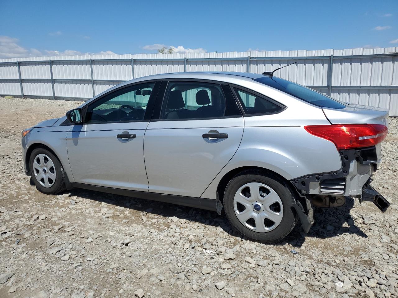 1FADP3E28FL341779 2015 Ford Focus S