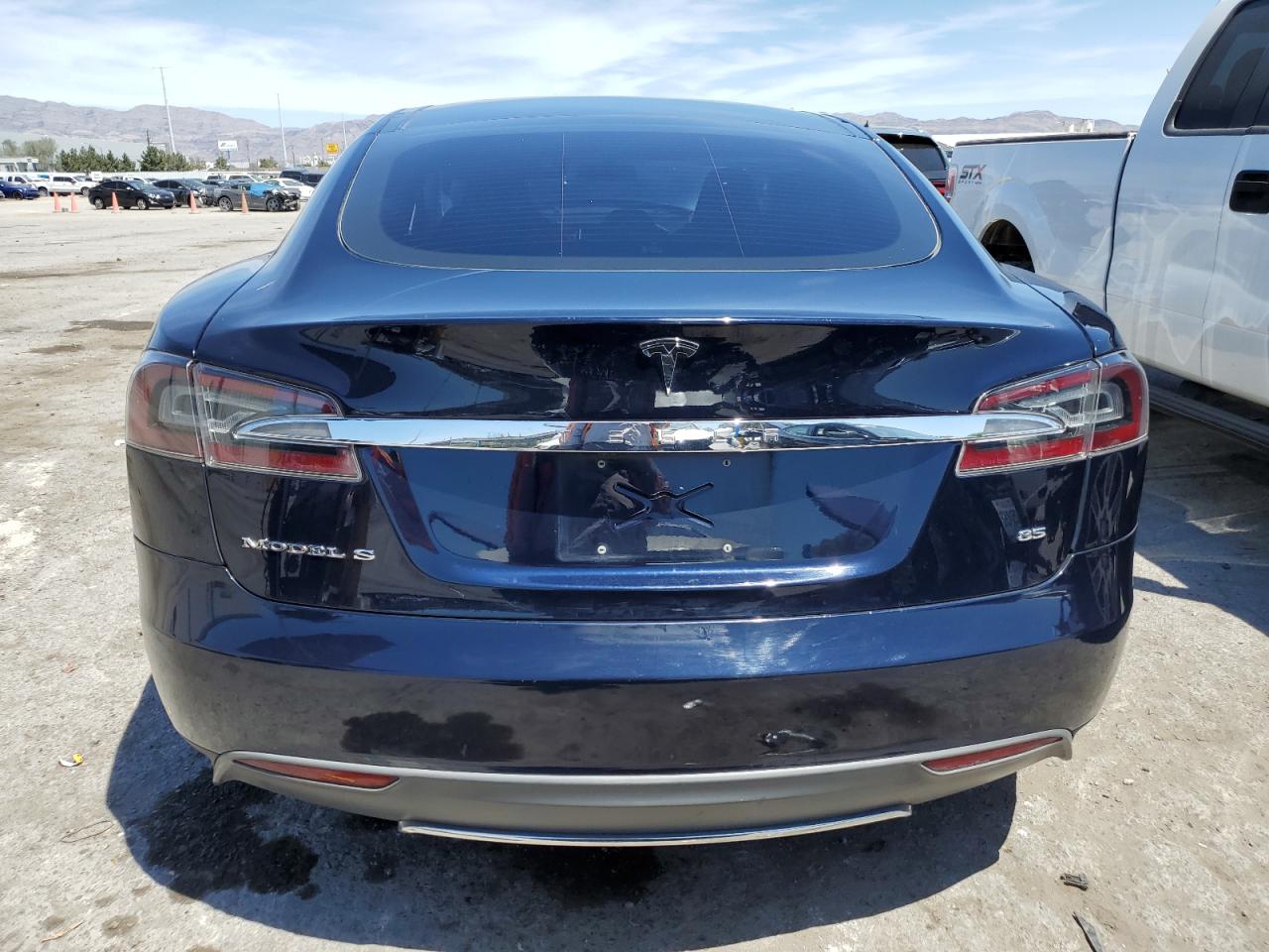 5YJSA1CN8DFP14047 2013 Tesla Model S