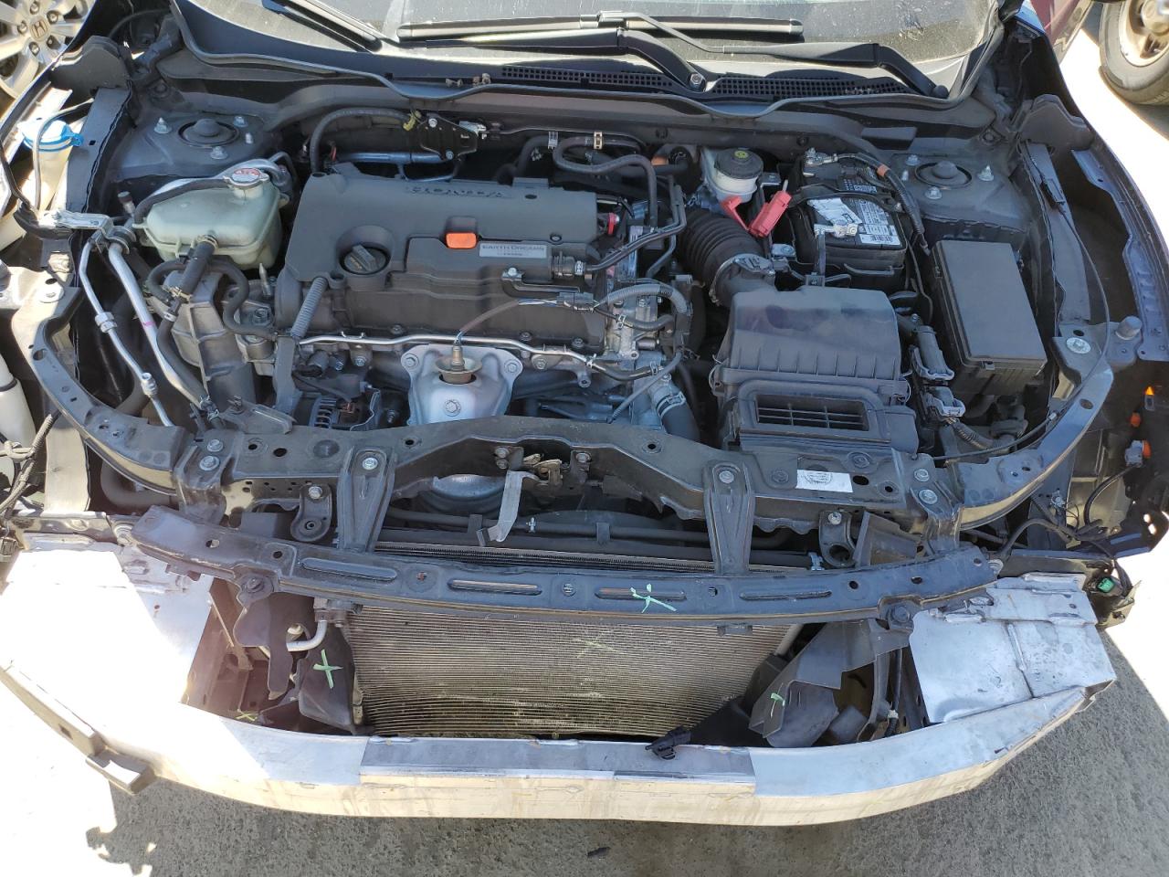 2HGFC2F6XKH581970 2019 Honda Civic Lx