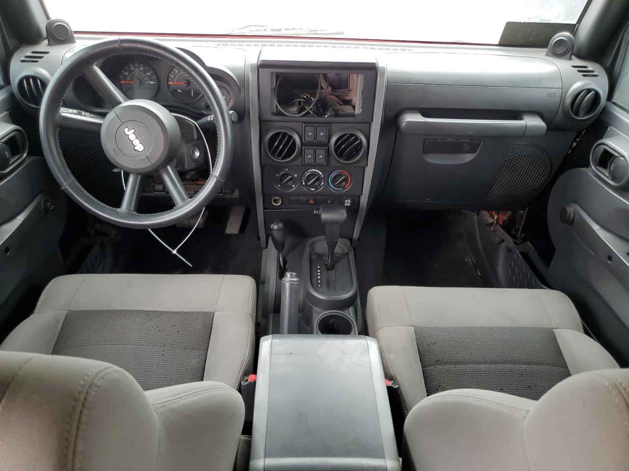 1J4GA29108L568407 2008 Jeep Wrangler Unlimited X